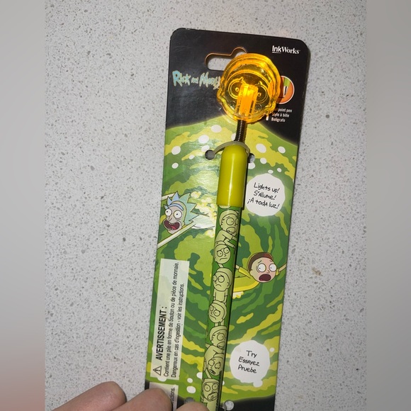 Rick & Morty MORTY light up pen - Picture 2 of 7
